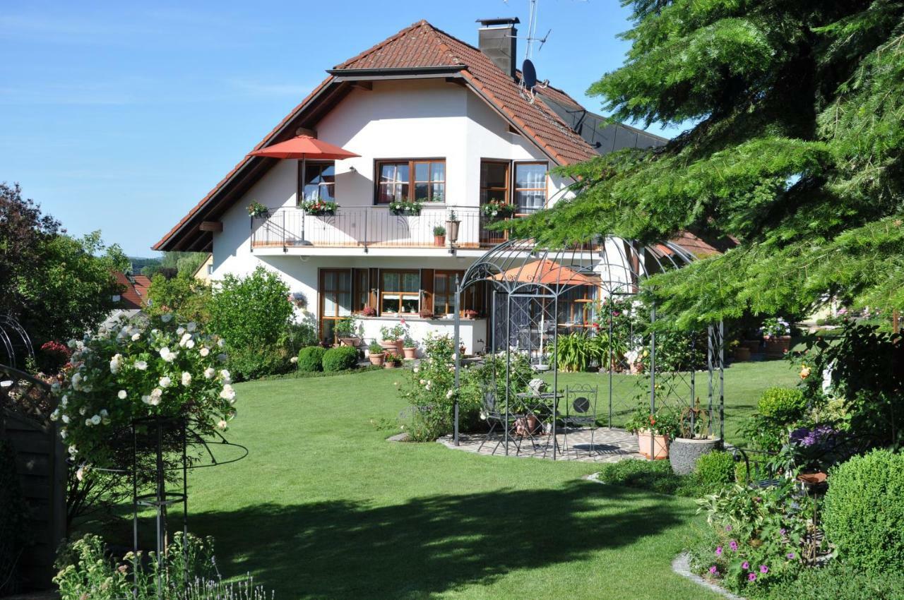 Appartement Im Rosengarten *